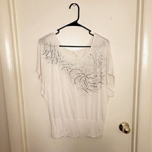 Studio Y beauties  shirt size small